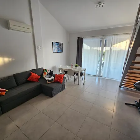 Lejlighed Diamond Seaview Penthouse Peroj