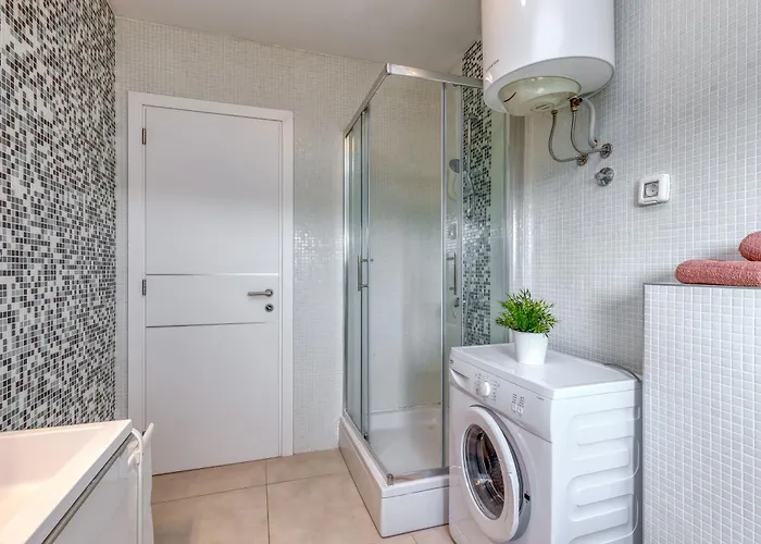 Diamond Seaview Penthouse Appartement *